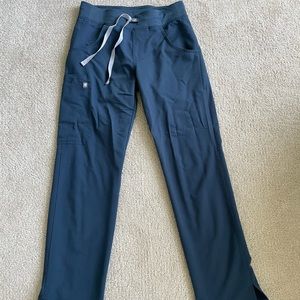 Figs Caribbean blue XS pants